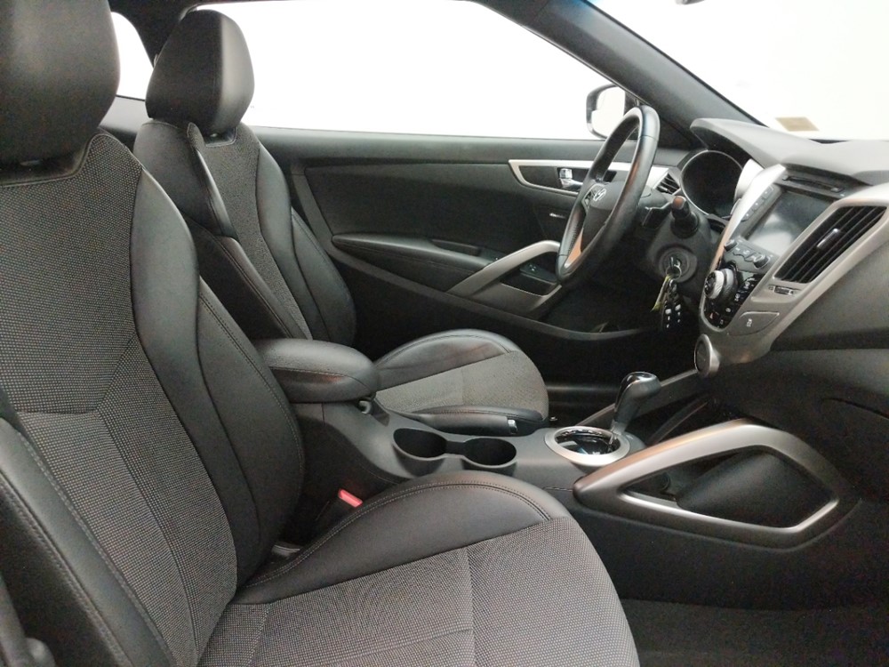 2016 Hyundai Veloster - Passenger Front Seat