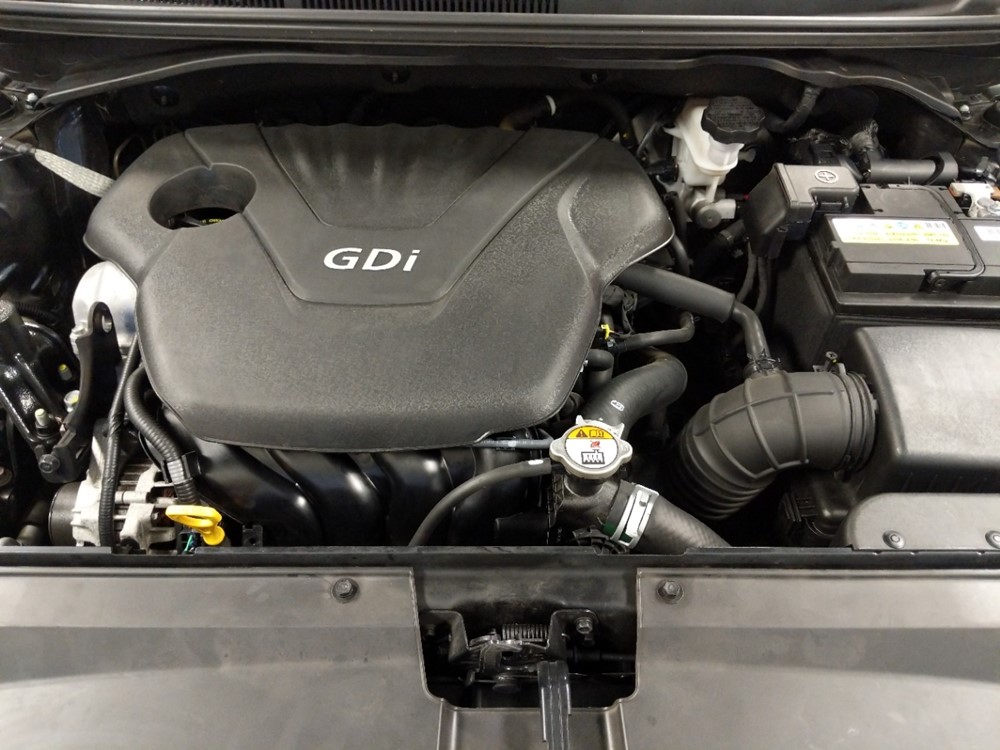 2016 Hyundai Veloster - Engine