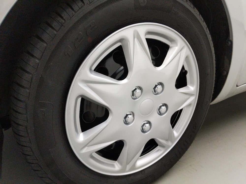 2017 Kia Rio - Wheel