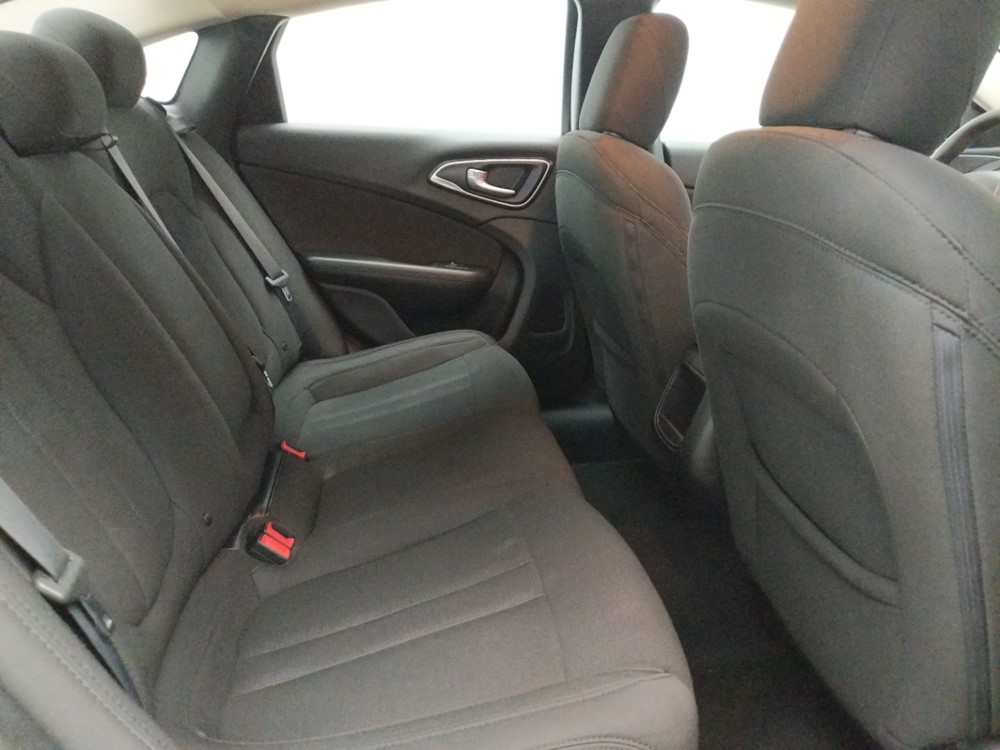 2016 Chrysler 200 - Passenger Rear Seat