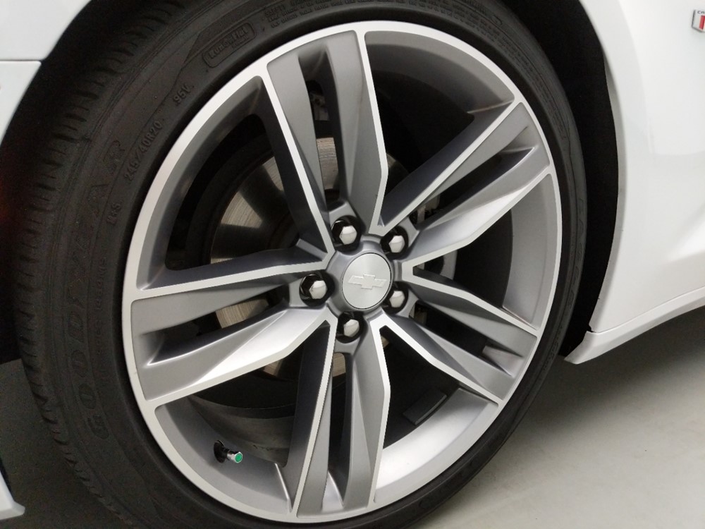 2017 Chevrolet Camaro - Wheel