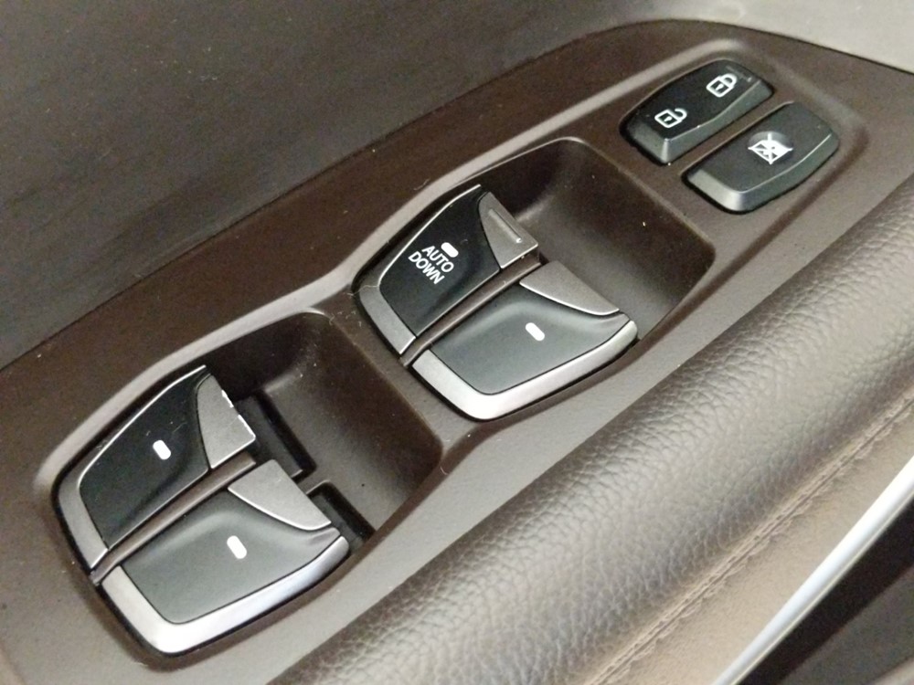 2018 Hyundai Santa Fe - Driver Power Windows/Lock Control