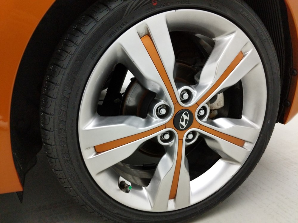 2016 Hyundai Veloster - Wheel