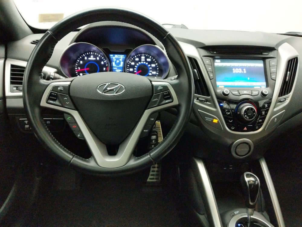 2016 Hyundai Veloster - Driver Dash