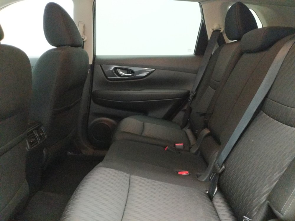 2018 Nissan Rogue - Driver Rear Seat