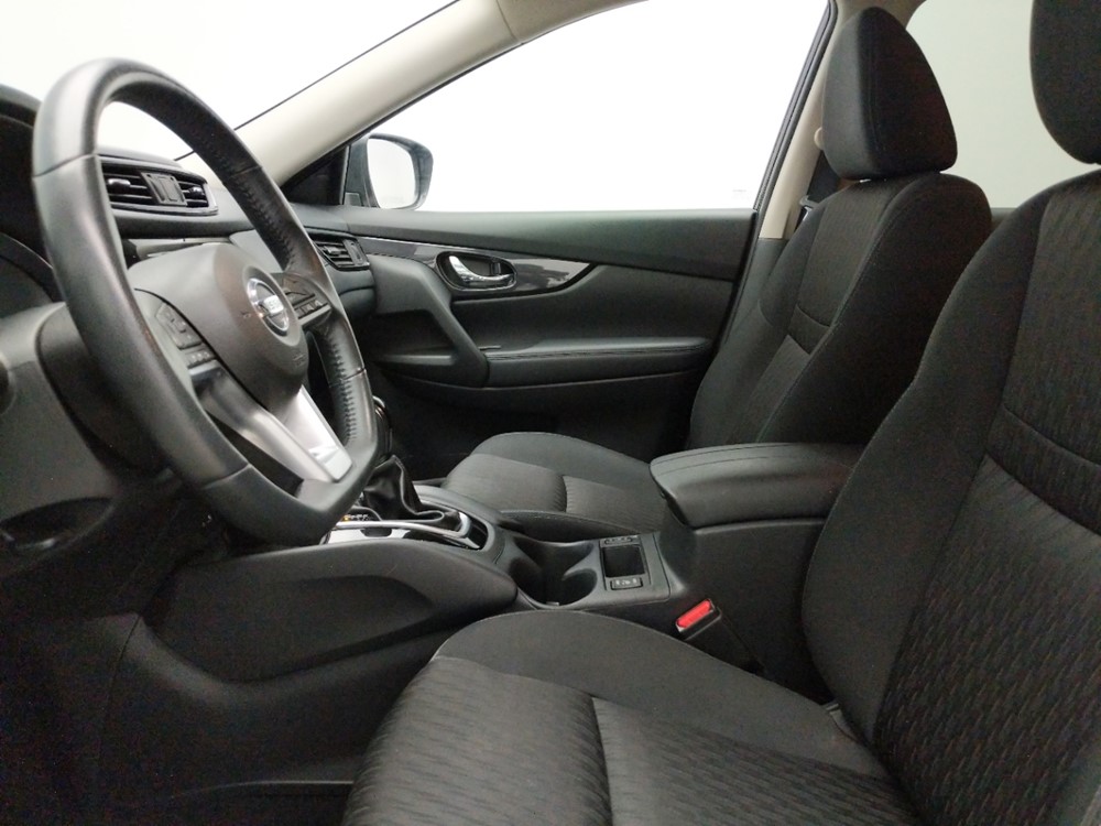 2018 Nissan Rogue - Driver Front Seat