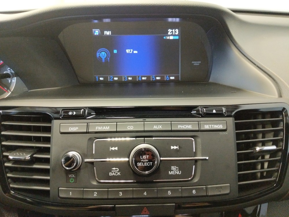 2017 Honda Accord - Stereo Package