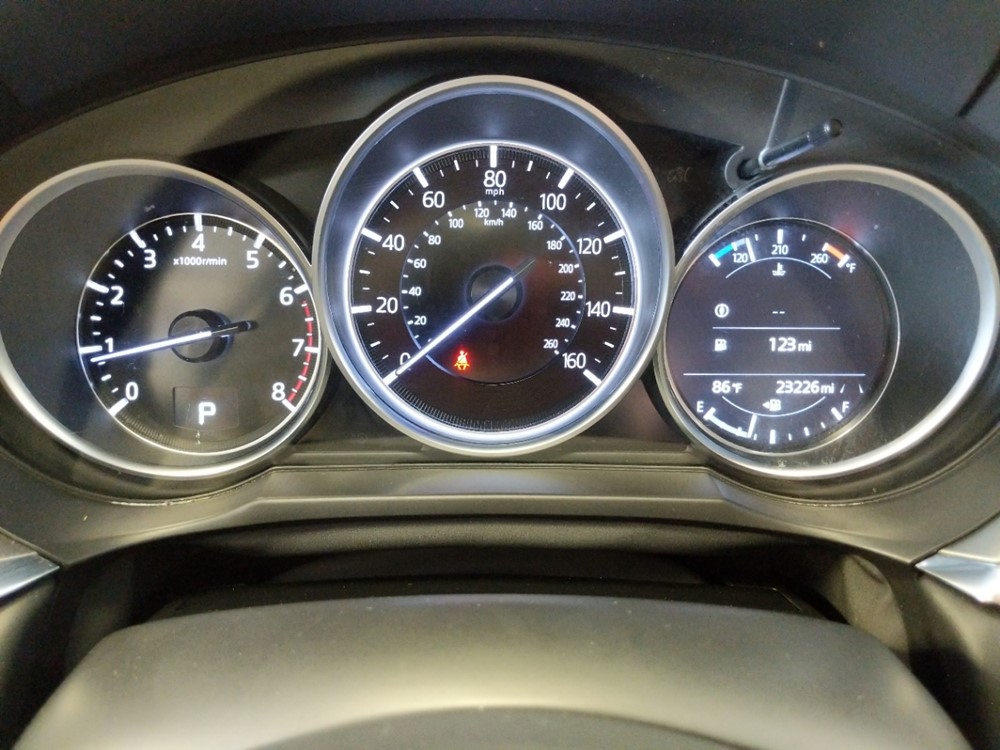 2018 Mazda Mazda6 - Odometer Close Up