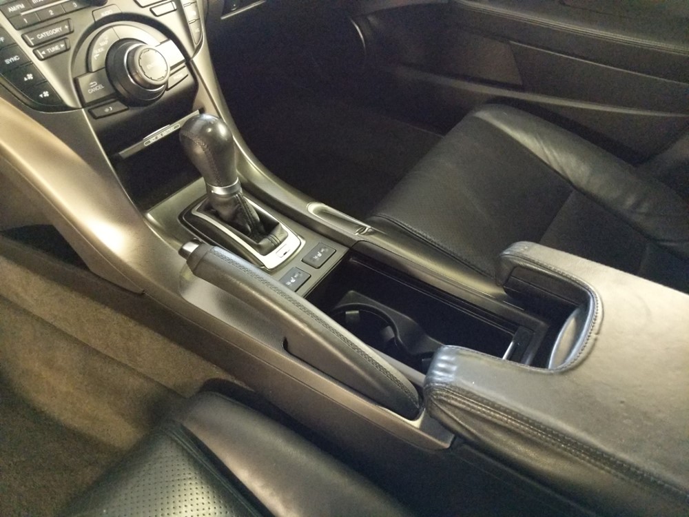 2012 Acura TL - Center Console/Cup Holders