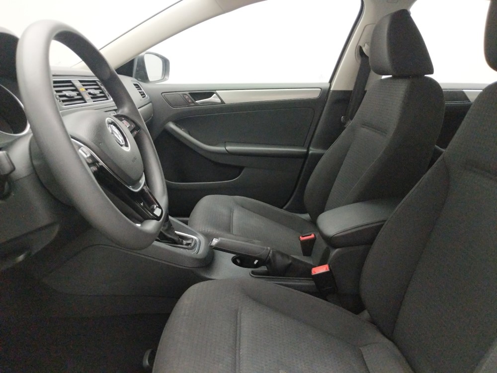2016 Volkswagen Jetta - Driver Front Seat