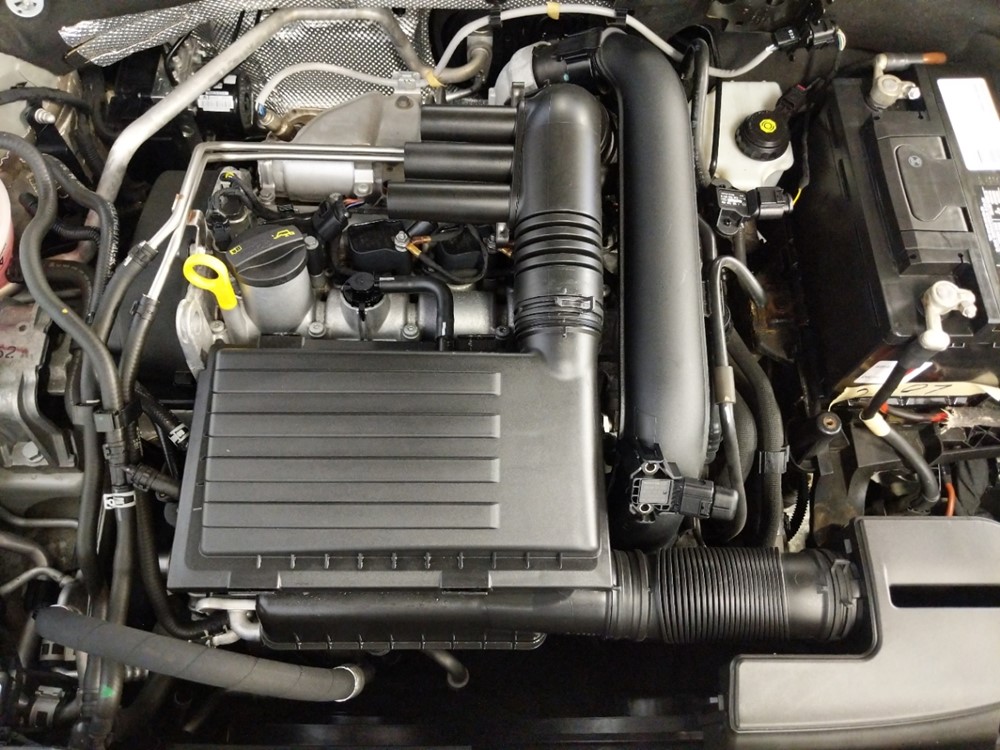 2016 Volkswagen Jetta - Engine