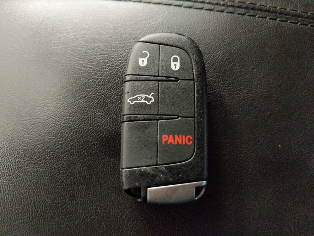 2016 Chrysler 200 - Keys