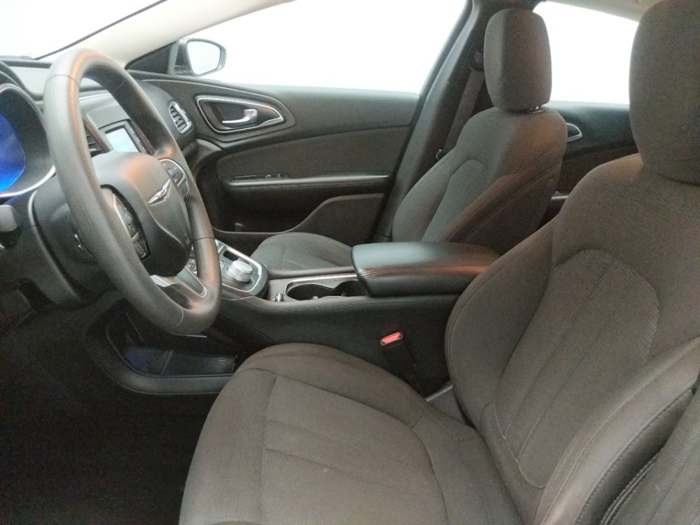 2016 Chrysler 200 - Driver Front Seat