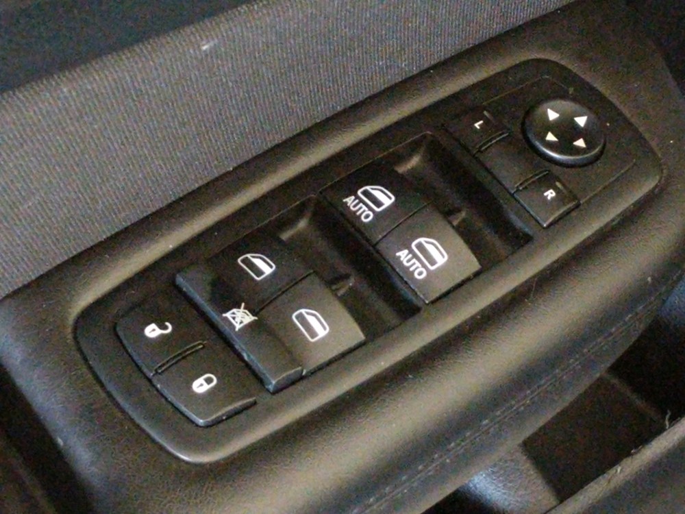 2016 Chrysler 200 - Driver Power Windows/Lock Control