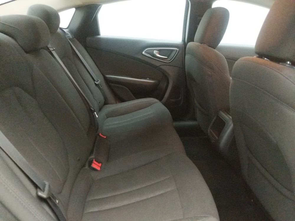 2016 Chrysler 200 - Passenger Rear Seat