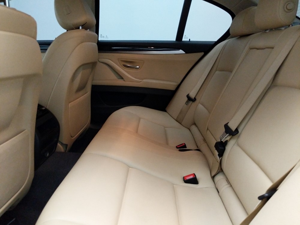 2016 BMW 528i - Driver Rear Seat
