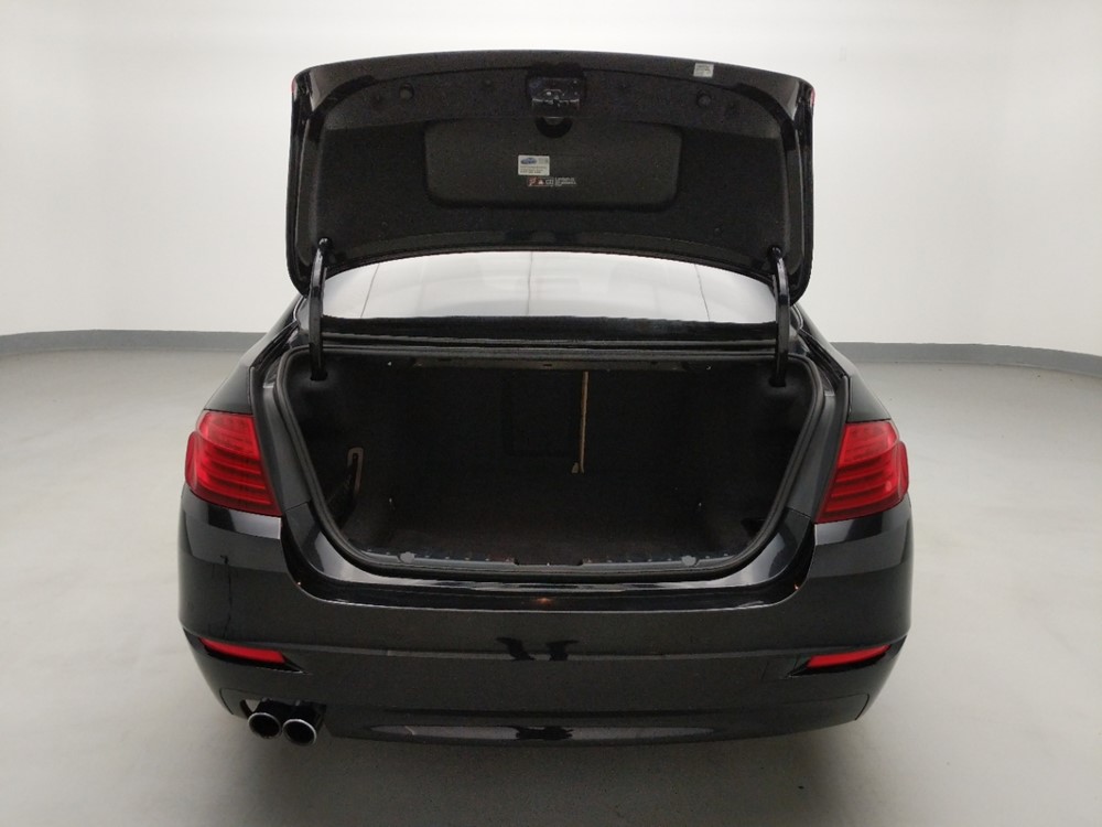 2016 BMW 528i - Trunk