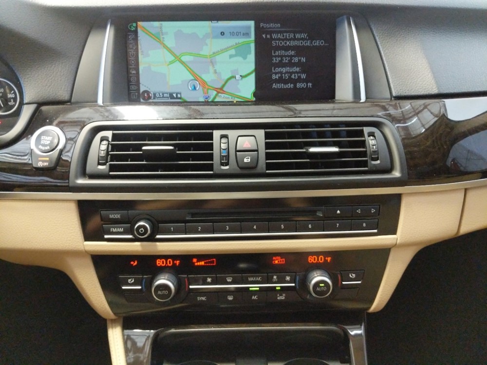 2016 BMW 528i - Stereo Package