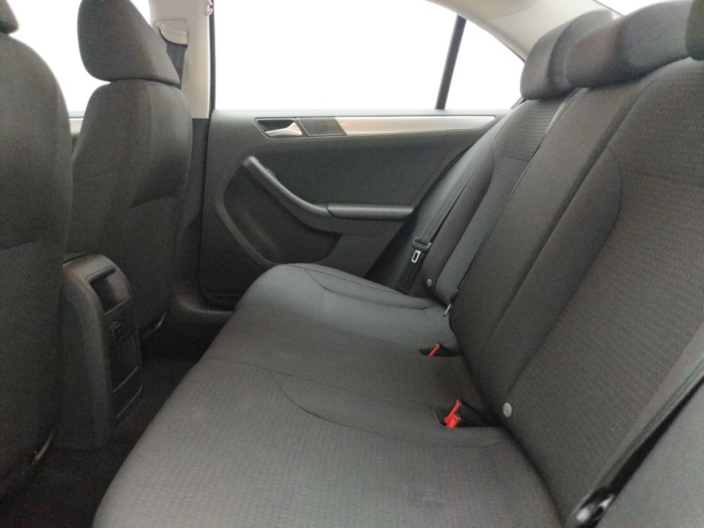 2015 Volkswagen Jetta - Driver Rear Seat