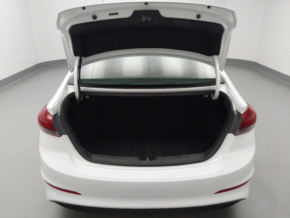 2018 Hyundai Elantra - Trunk