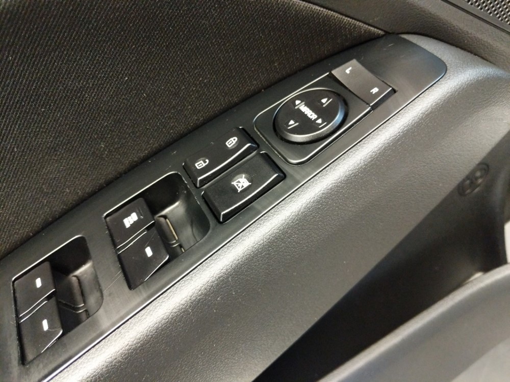 2018 Hyundai Elantra - Driver Power Windows/Lock Control