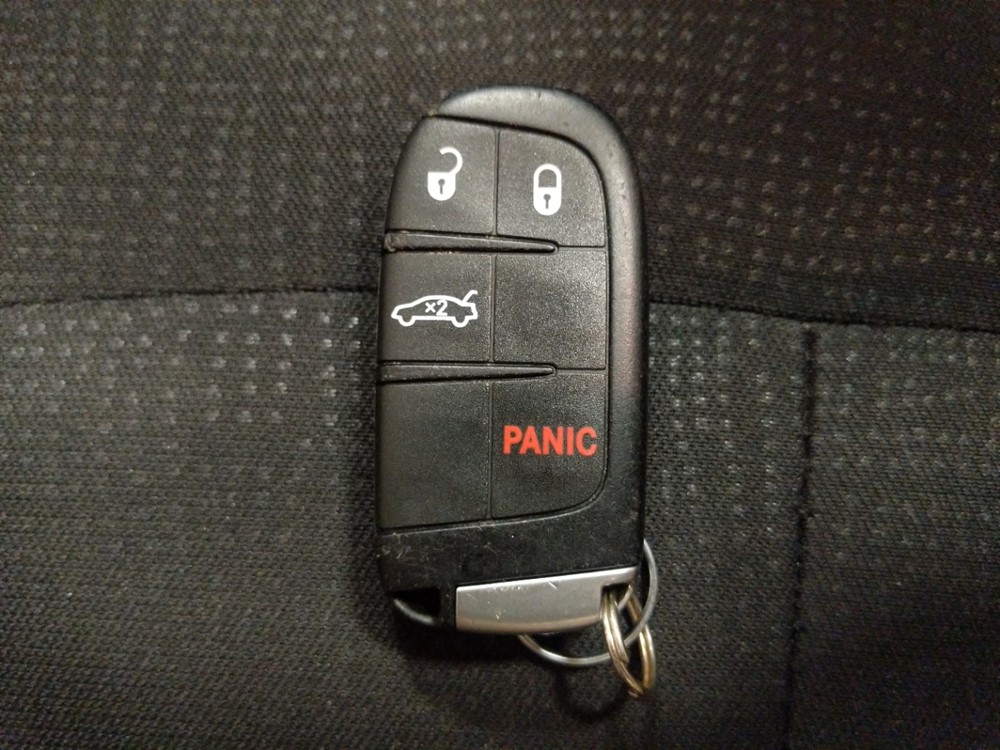2016 Chrysler 200 - Keys