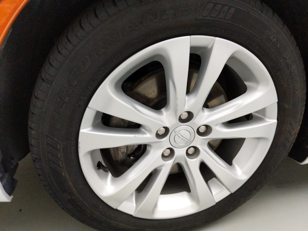 2016 Chrysler 200 - Wheel