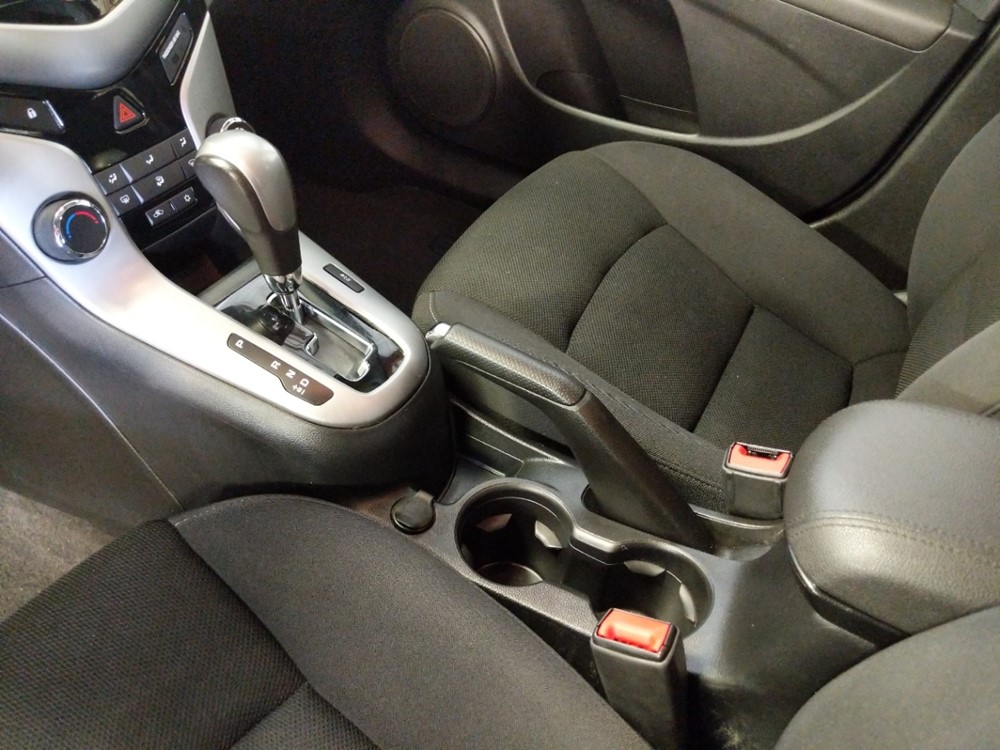 2014 Chevrolet Cruze - Center Console/Cup Holders