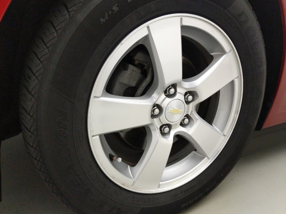 2014 Chevrolet Cruze - Wheel