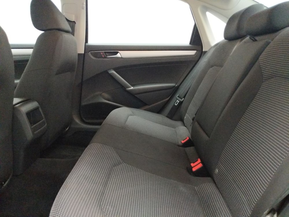 2016 Volkswagen Passat - Driver Rear Seat