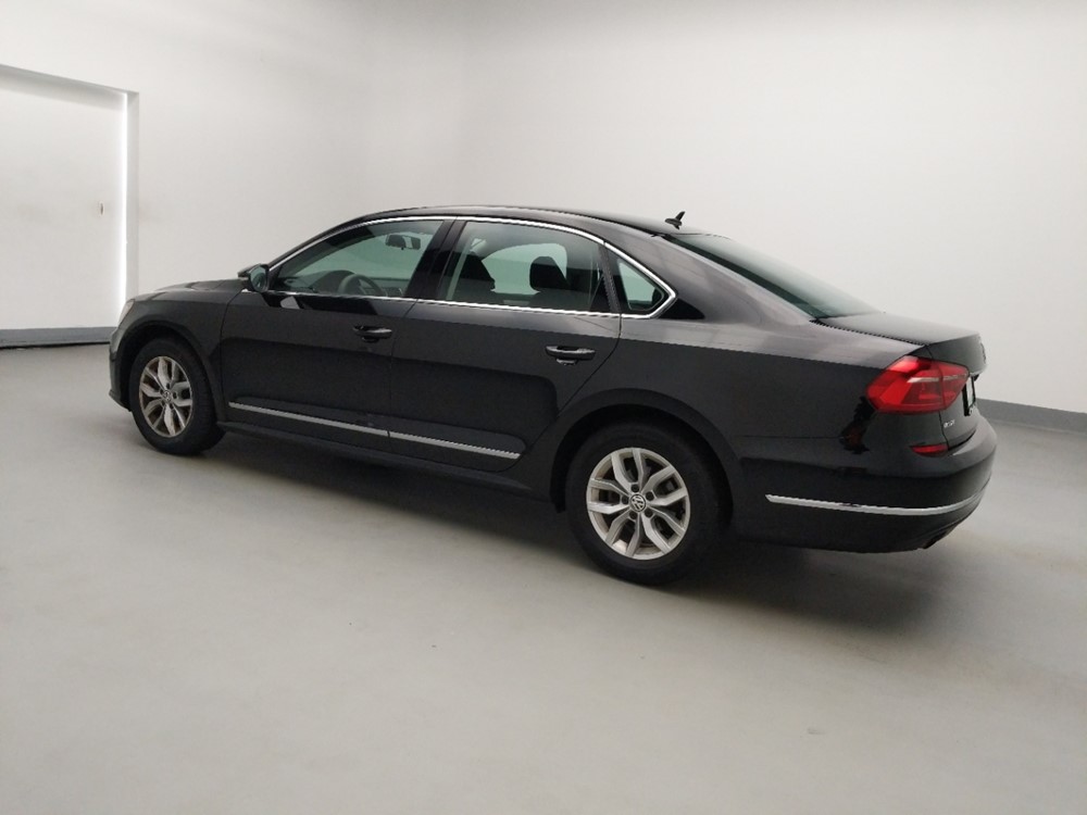 2016 Volkswagen Passat - Driver Rear Side