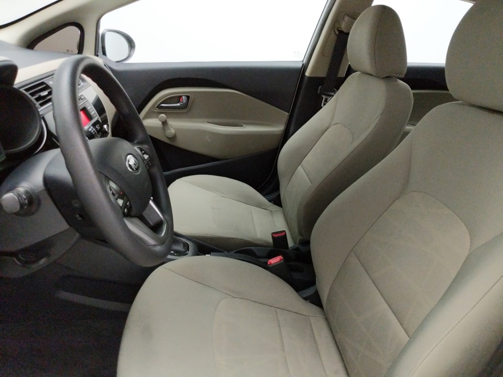 2017 Kia Rio - Driver Front Seat