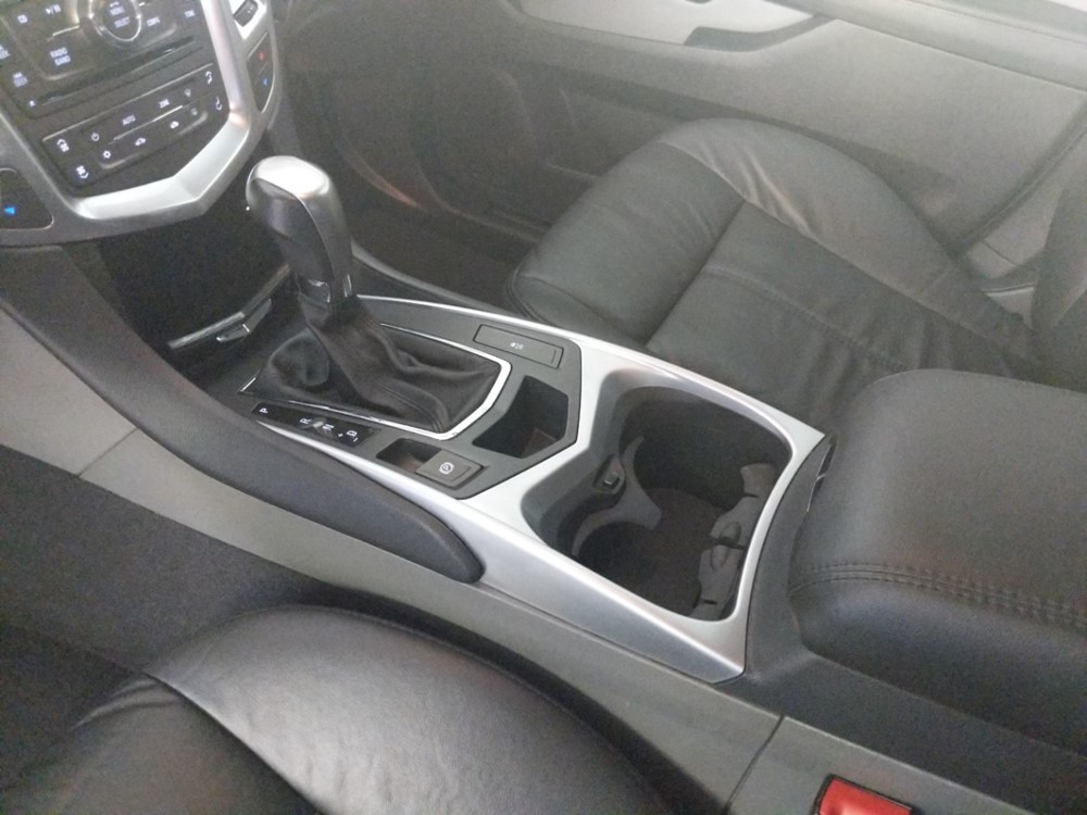 2011 Cadillac SRX - Center Console/Cup Holders
