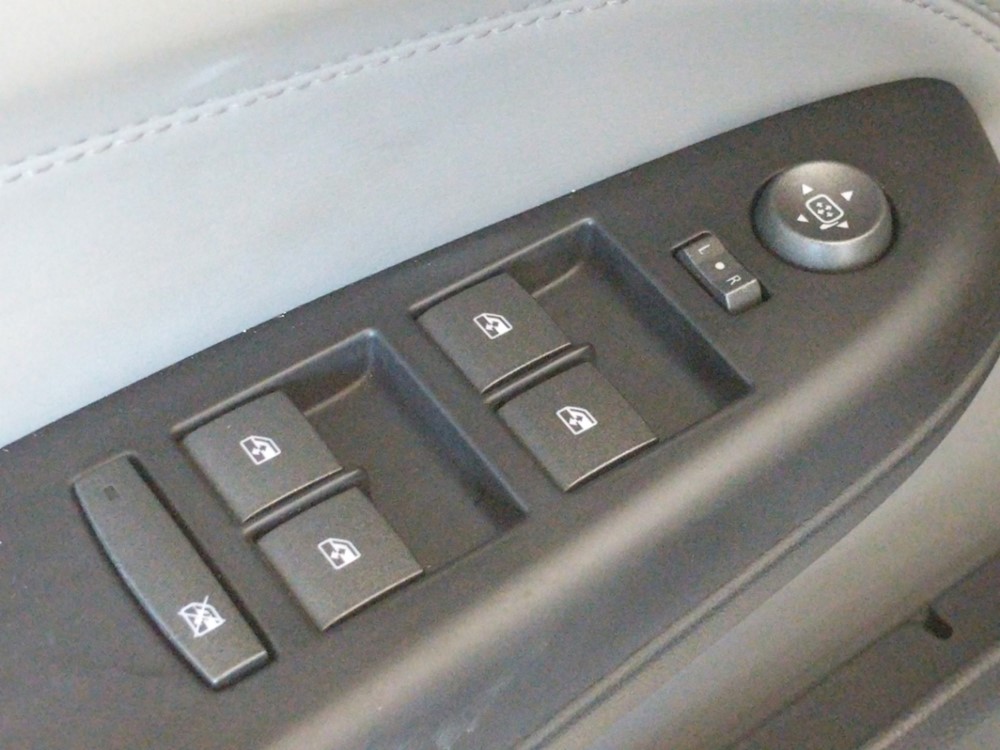 2011 Cadillac SRX - Driver Power Windows/Lock Control