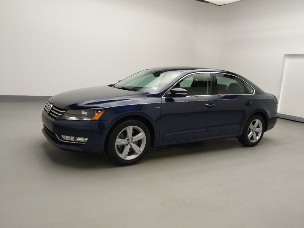 2015 Volkswagen Passat - Driver Front Side