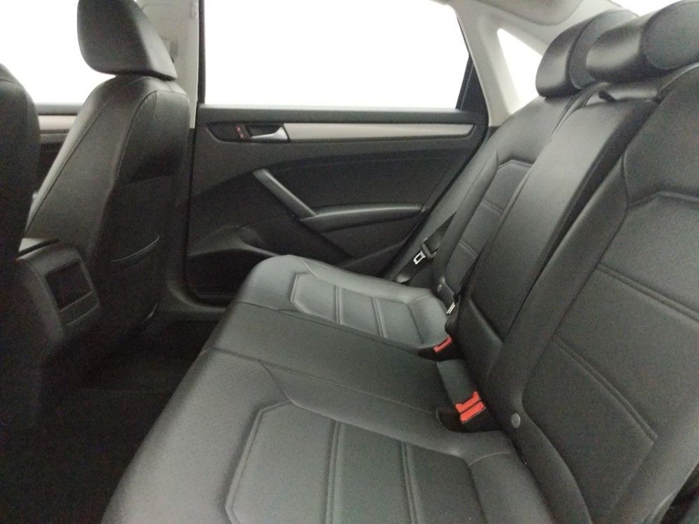 2015 Volkswagen Passat - Driver Rear Seat