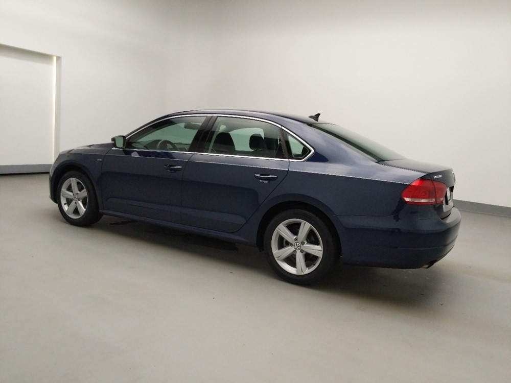 2015 Volkswagen Passat - Driver Rear Side