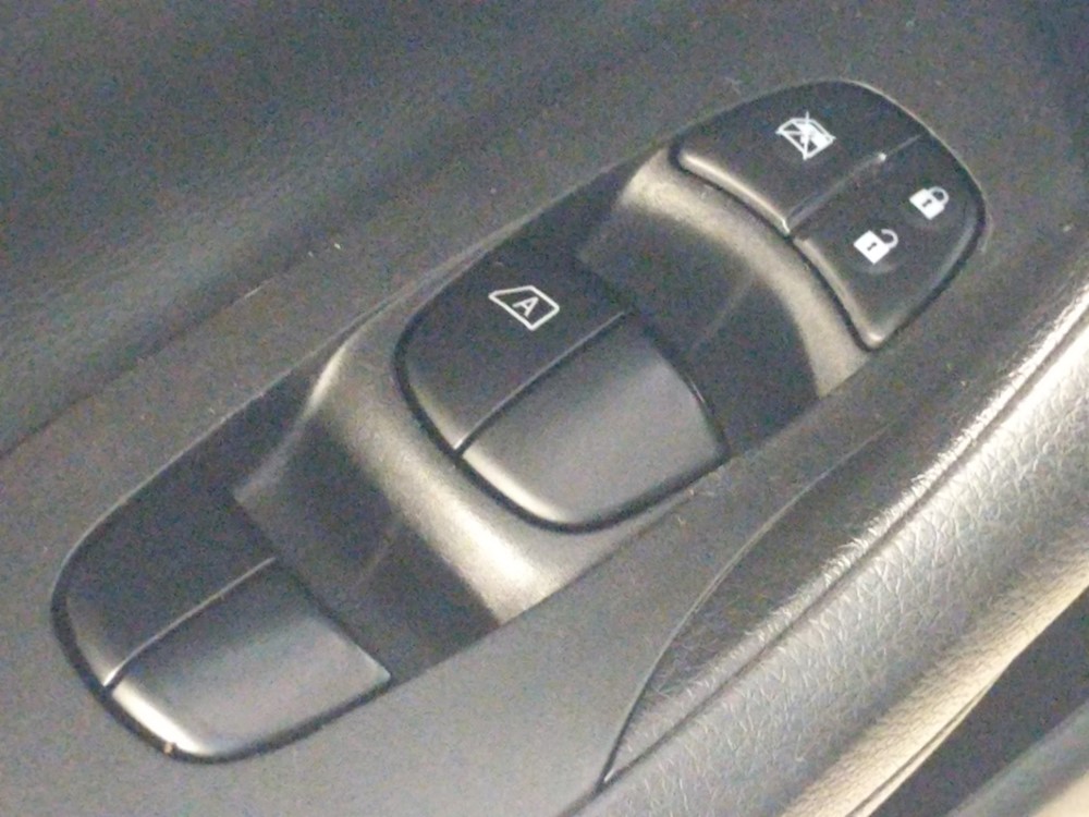 2016 Nissan Altima - Driver Power Windows/Lock Control
