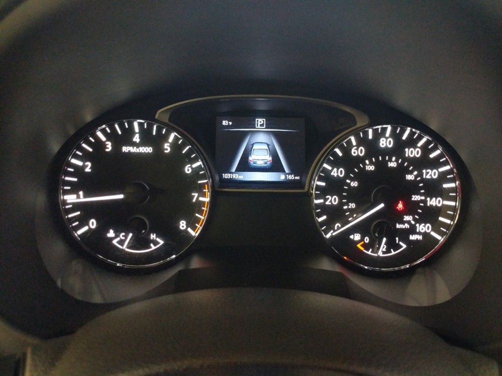 2016 Nissan Altima - Odometer Close Up