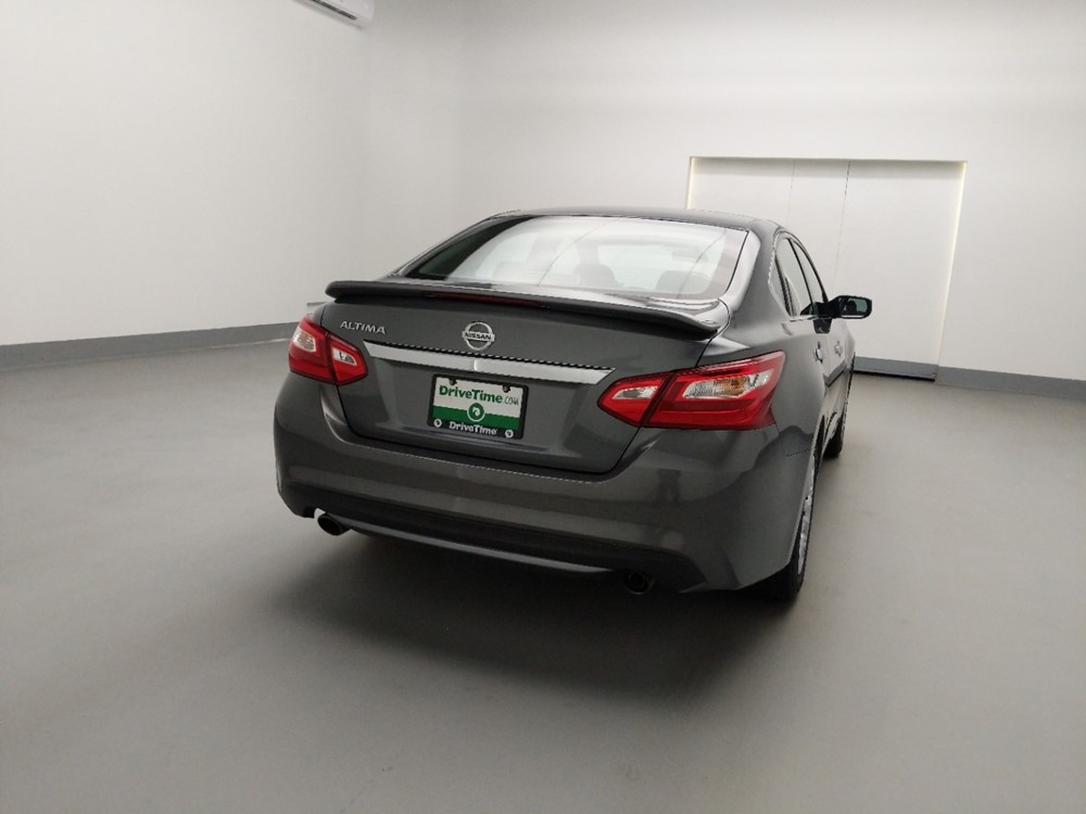 2016 Nissan Altima - Passenger Rear Trunk