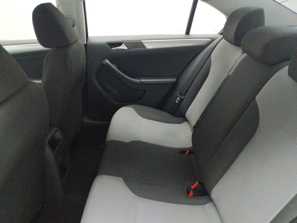 2017 Volkswagen Jetta - Driver Rear Seat