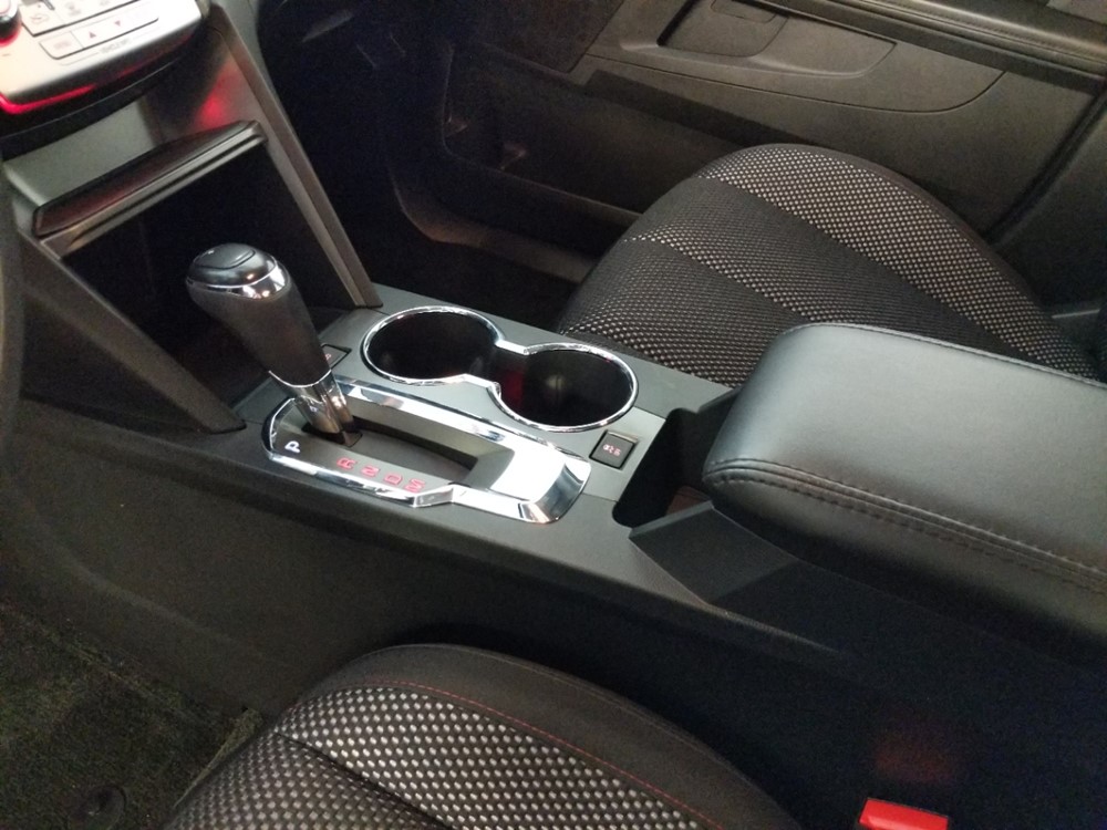 2017 GMC Terrain - Center Console/Cup Holders