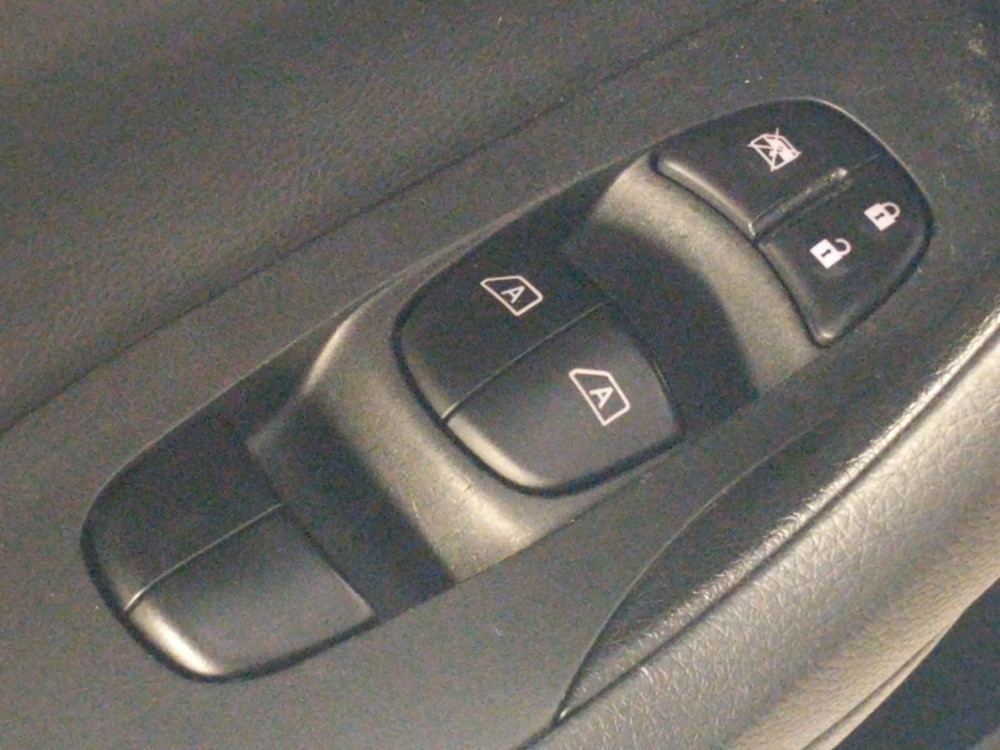 2018 Nissan Altima - Driver Power Windows/Lock Control