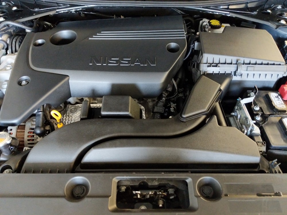 2018 Nissan Altima - Engine