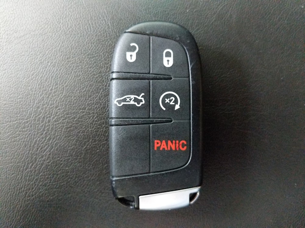 2015 Chrysler 200 - Keys