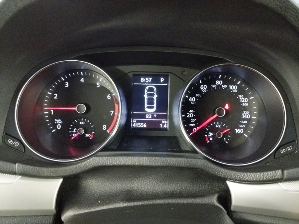2016 Volkswagen Passat - Odometer Close Up