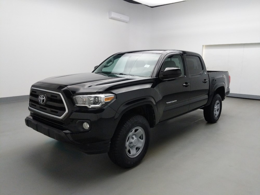 Used 2017 Toyota Tacoma Driver Front Bumper