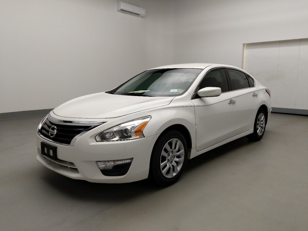 Used 2015 Nissan Altima Driver Front Bumper