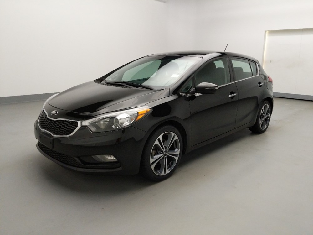 Used 2016 Kia Forte5 Driver Front Bumper