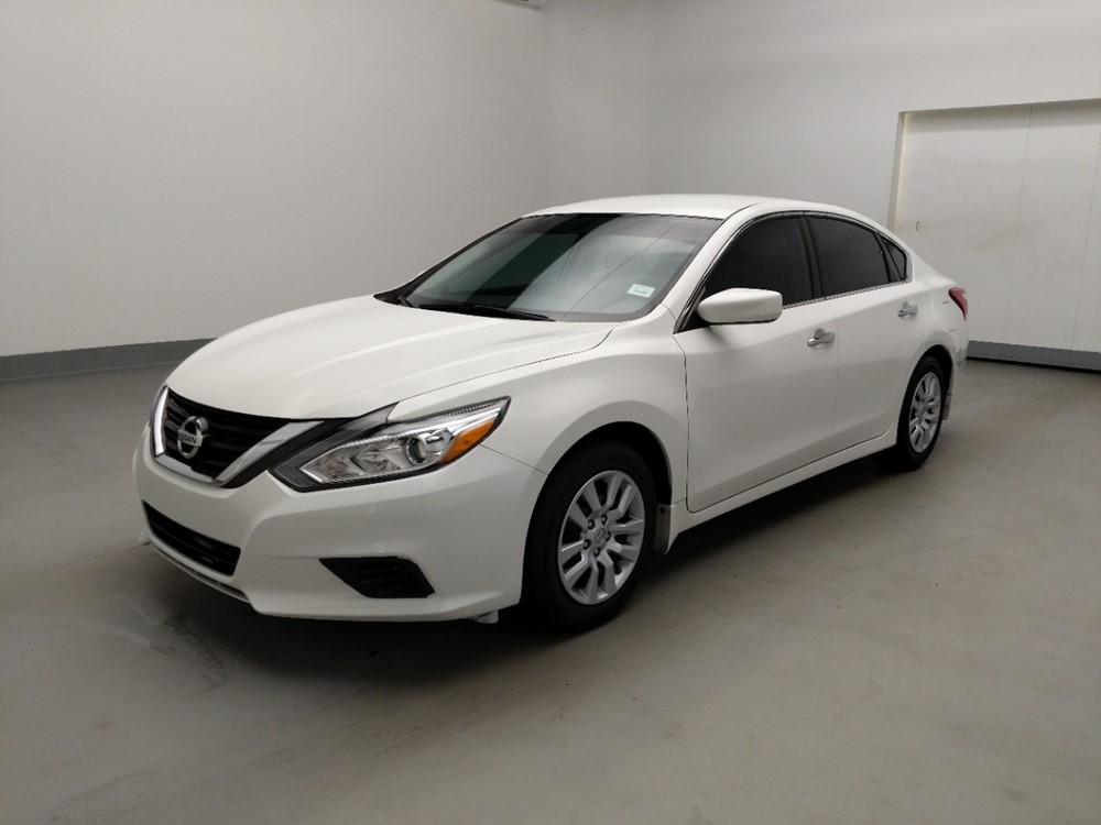 Used 2016 Nissan Altima Driver Front Bumper